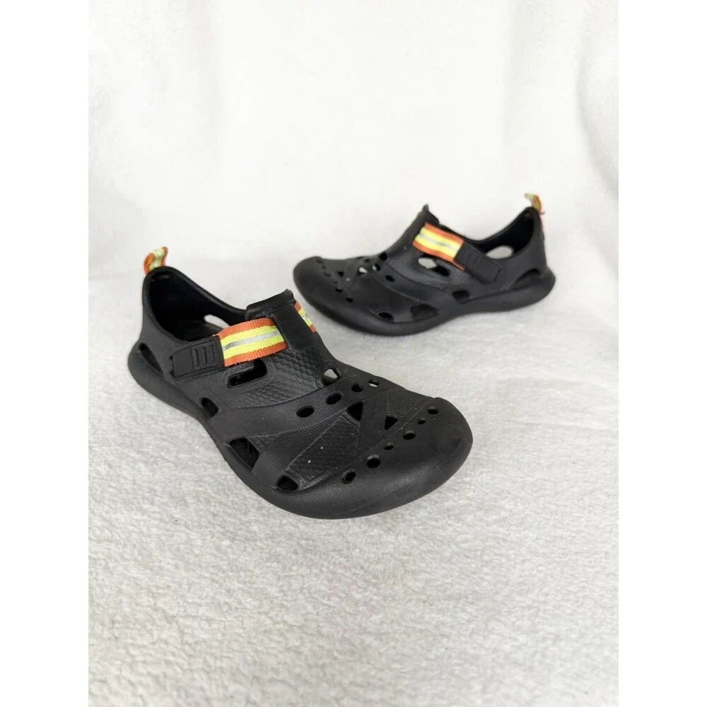 Childrens place Toddler boy shoes size 11 Casual Sandals Play Black